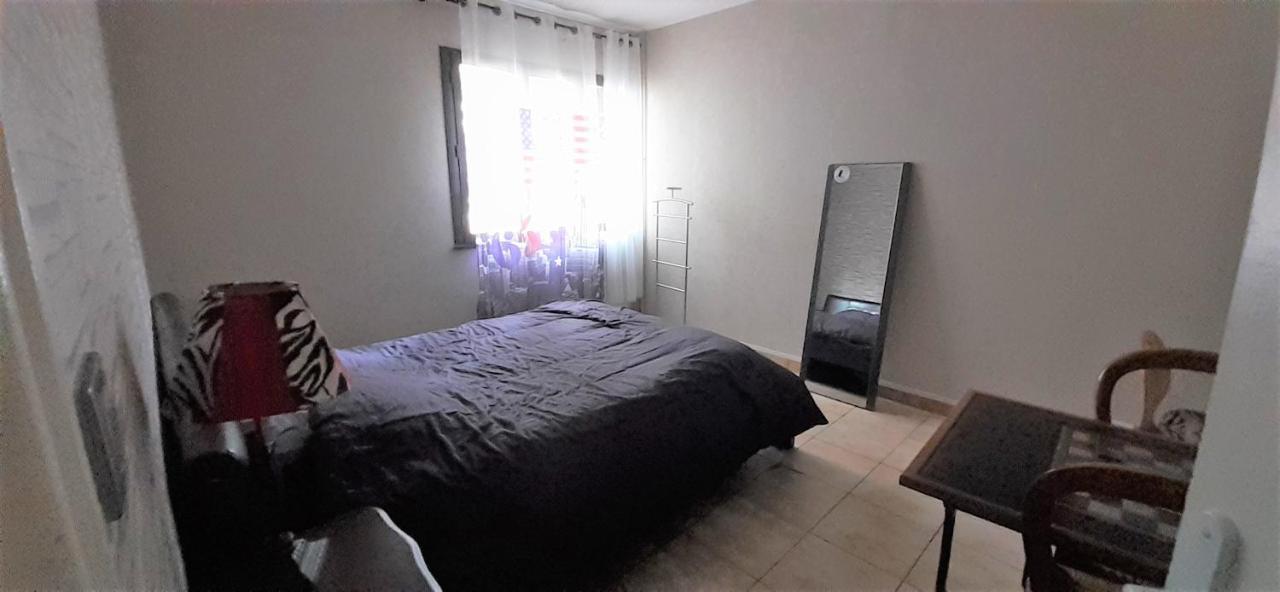 Chambre Double Greg En Colocation モンペリエ エクステリア 写真